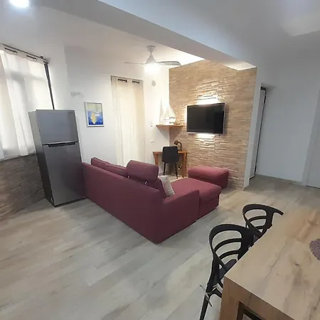 Les Voiles Apartment *